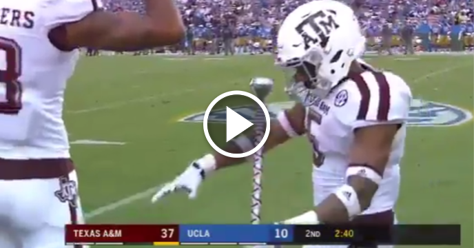 Texas A&M Breaks Out Pimp Cane for Absurdly Awesome TD Celebration