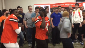 Robert Griffin III Surprises High School Football Team Disguised As A Mannequin, Busts Out The #RunningManChallenge