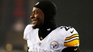 Pittsburgh Steelers Slap Franchise Tag on Star Running Back Le'Veon Bell