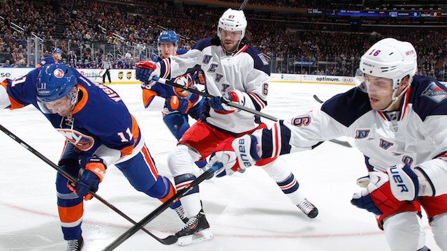 New York Islanders Can Provide Huge Help Towards New York Rangers' Playoff Hopes