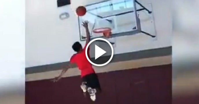 5-Foot-9 High School Kid Throws Down Dunk Good Enough to Win NBA Dunk Contest