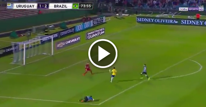 Brazil's Neymar Beats Uruguay's Goalkeeper With Absolutely Brilliant Chip Shot